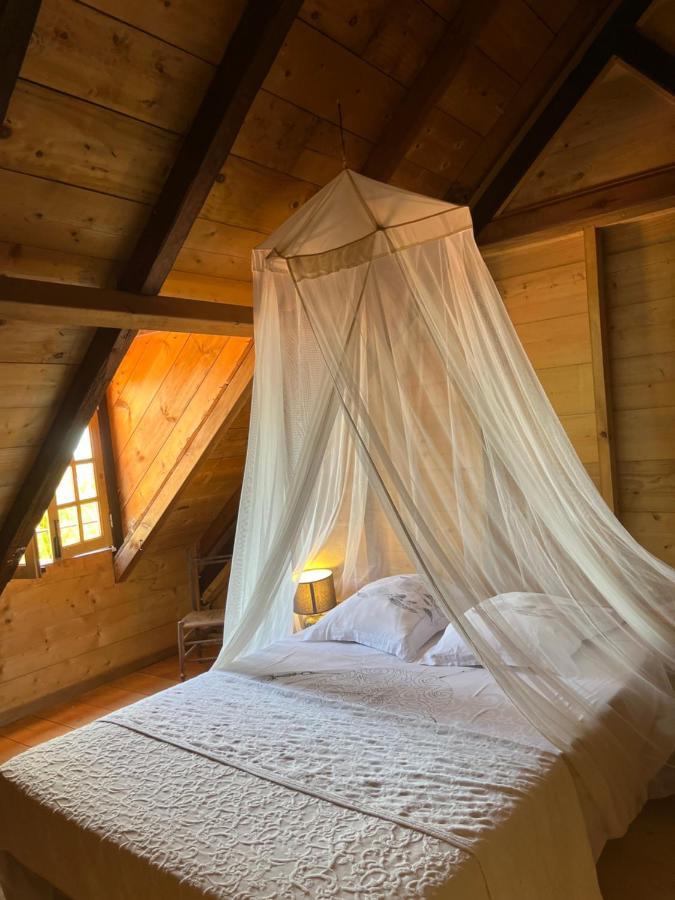 Habitation La Reine Du Camp Chambres D'Hotes Saint-Claude Dış mekan fotoğraf